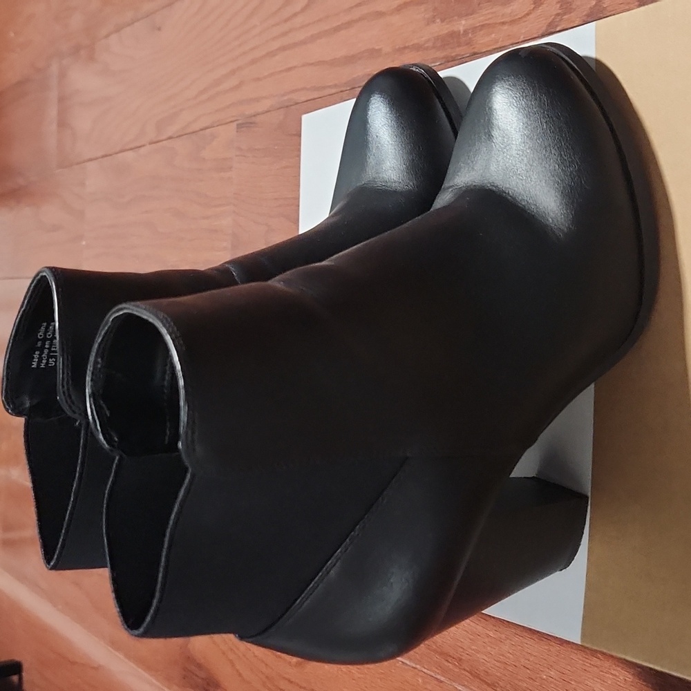 Call it Spring Bootie
